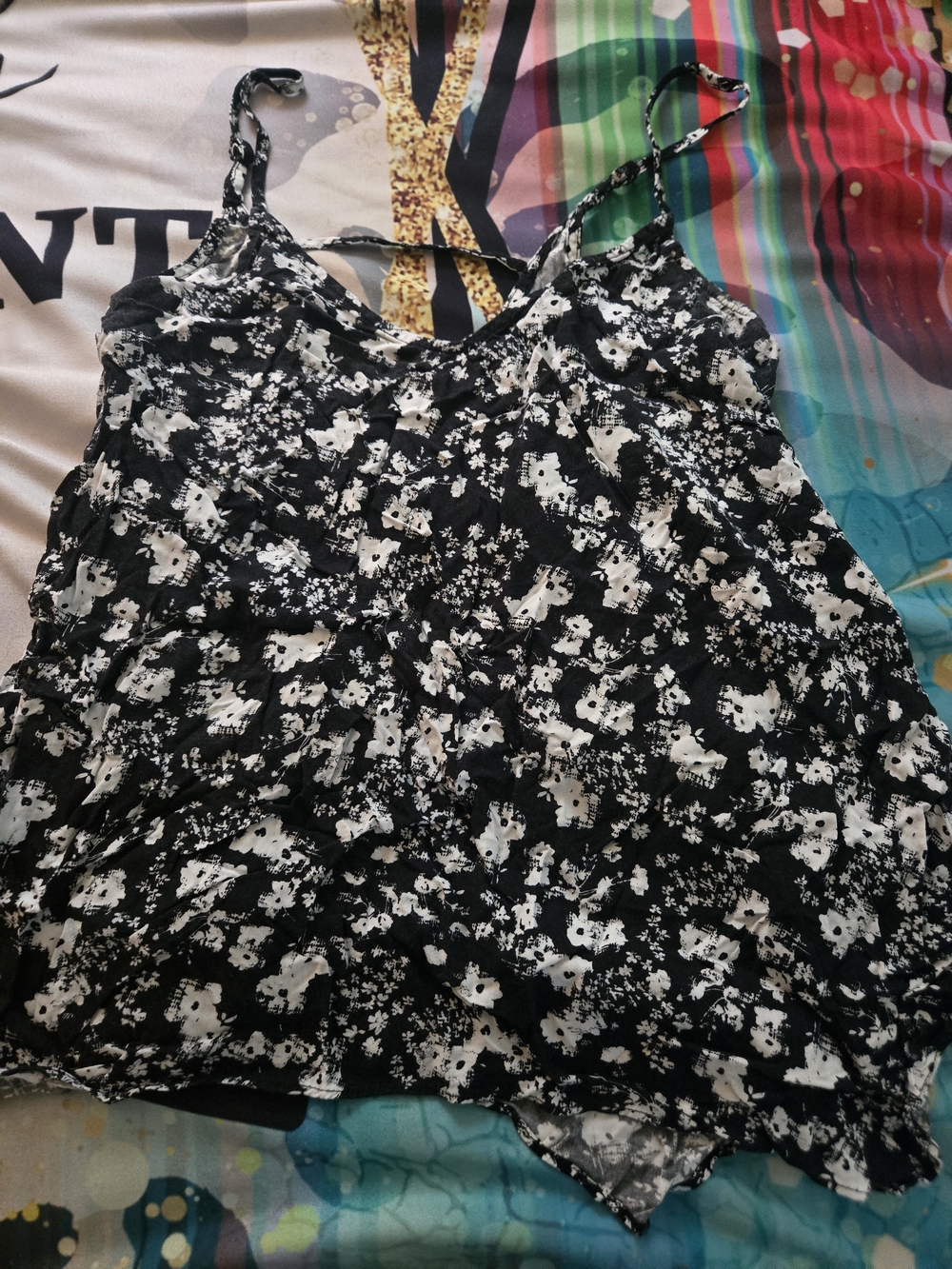 Black & White Floral Spaghetti Strap Women's Top